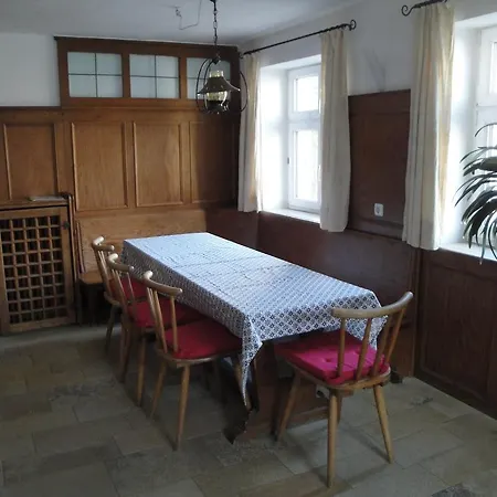 Bed & Kitchen Burgau Apartment Exterior photo