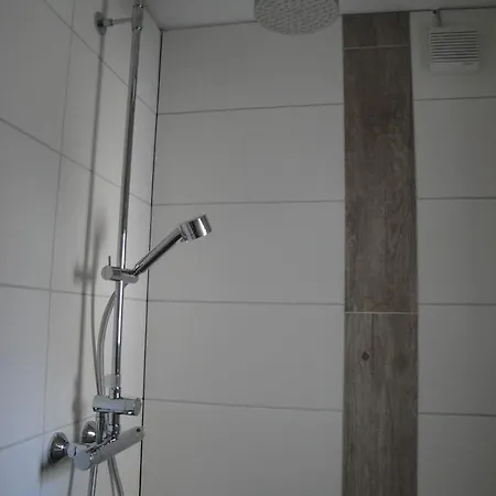 Bed & Kitchen Burgau Apartment Exterior photo