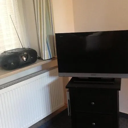 Bed & Kitchen Burgau Apartment Room photo