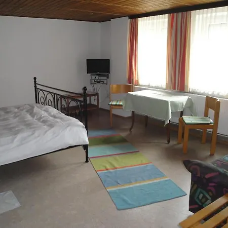 Bed & Kitchen Burgau Apartment Room photo