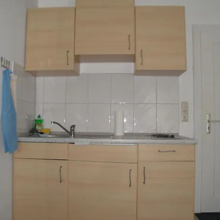 Bed & Kitchen Burgau Apartment Room photo